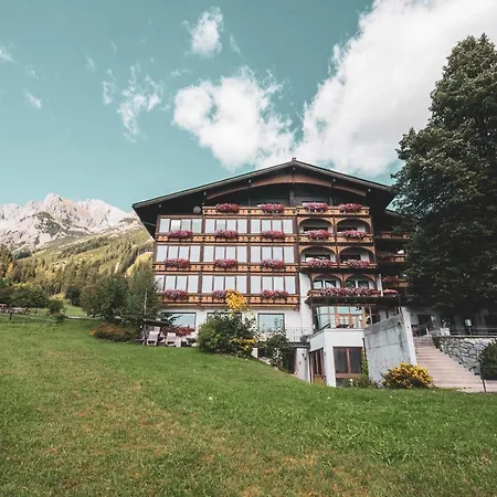 Bio Feistererhof - Charmant Naturlich Seit 1448 4*
