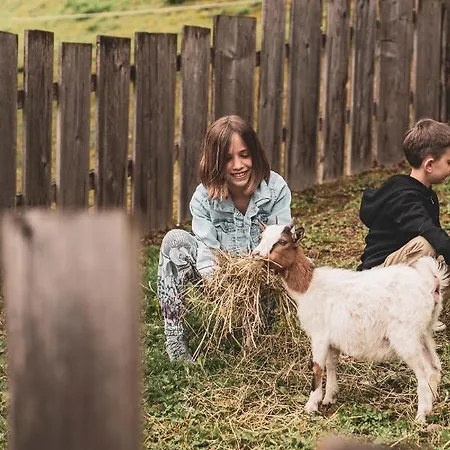 Bio Feistererhof - Charmant Natürlich Seit 1448 Hotel