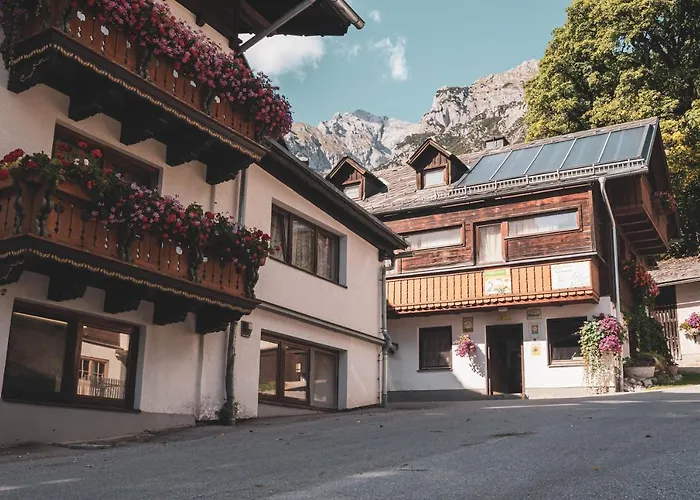 Bio Feistererhof - Charmant Naturlich Seit 1448 호텔