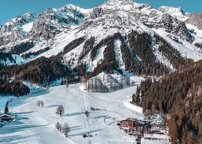 호텔 Bio Feistererhof - Charmant Naturlich Seit 1448 4*